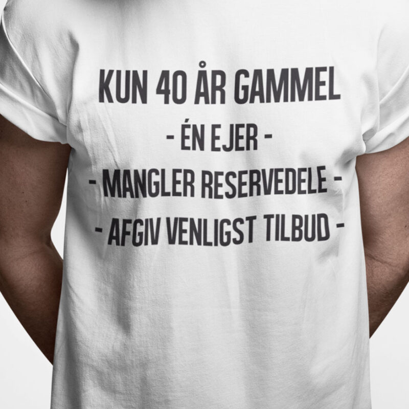 Kun 40 år gammel - én ejer - mangler reservedele - afgiv venligst tilbud