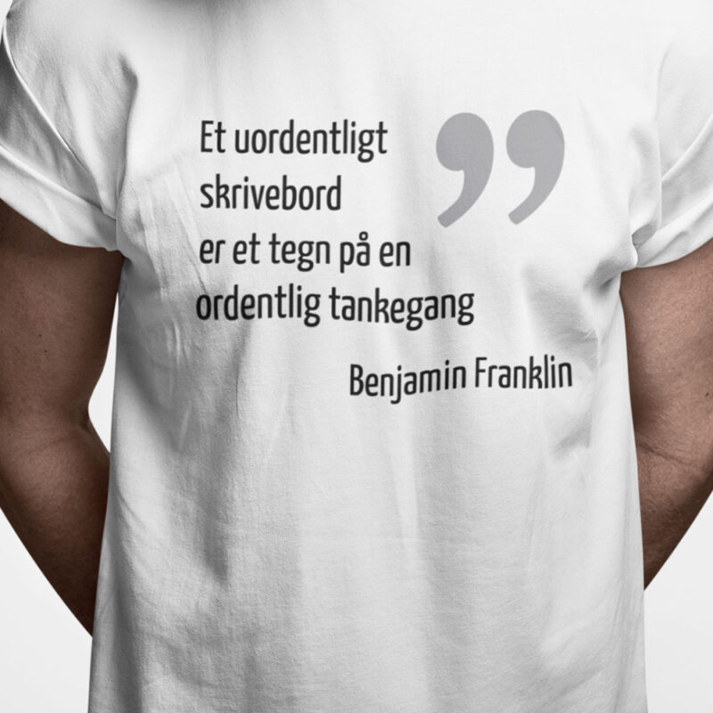 Et ordentlig skrivebord er et tegn på en ordentlig tankegang