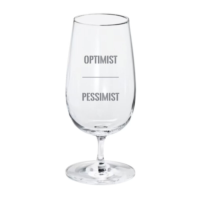 Ølglas med gravering: "Optimist | Pessimist"