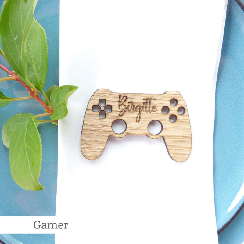 Bordkort figur - egefineret birkekrydsfiner - Gamer