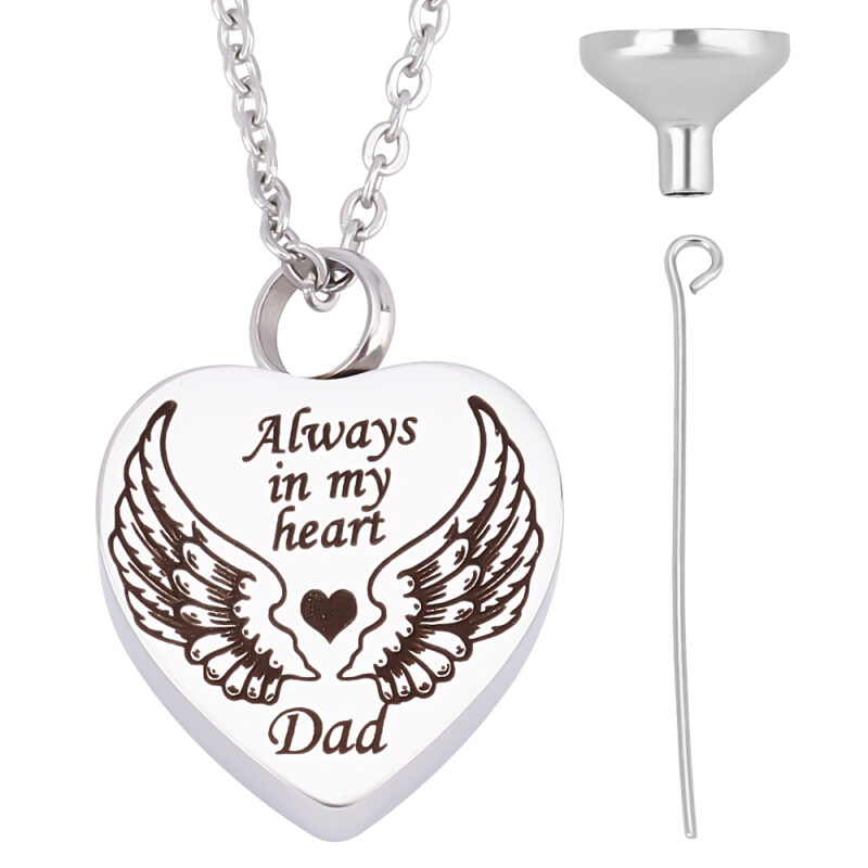 Aske-, Urne- & Mindesmykke - Hjertesmyke med graverede vinger og tekst "Always in my heart - Dad"