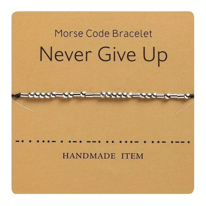 Morse armbånd: "Never give up"