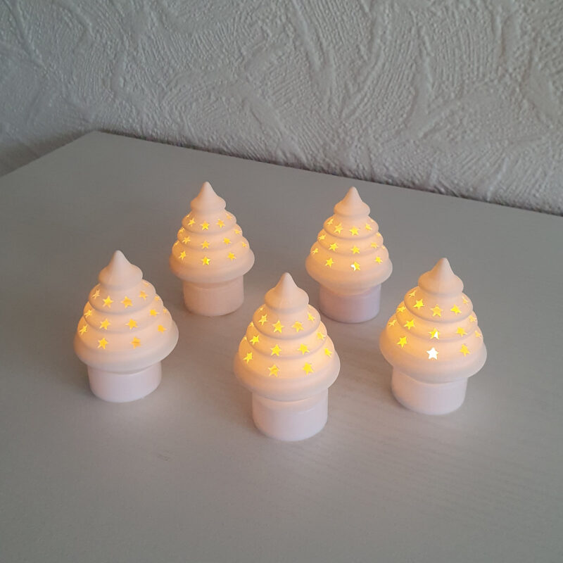 3D print: 5 mini juletræer m. LED lys