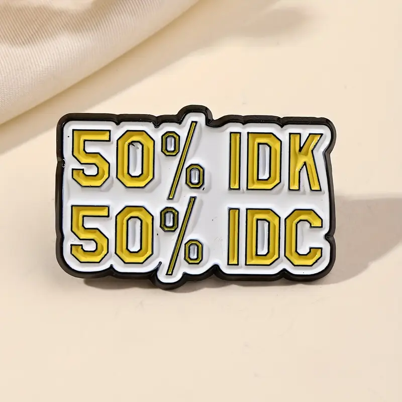 Pins og brocher: 50% IDK - 50% IDC