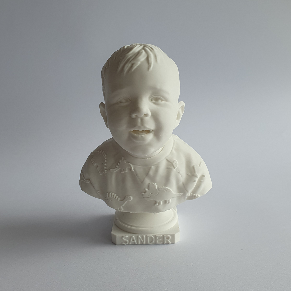 Foto til 3D printet figur - Menneskelig figur på buste og navn - Billede 6