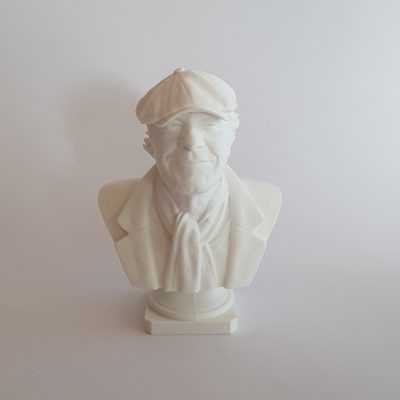 Alternative view of Foto til 3D printet figur - Menneskelig figur på buste og navn